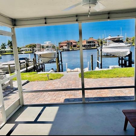 Cheerful Home With Two Bedrooms Cape Coral Bagian luar foto