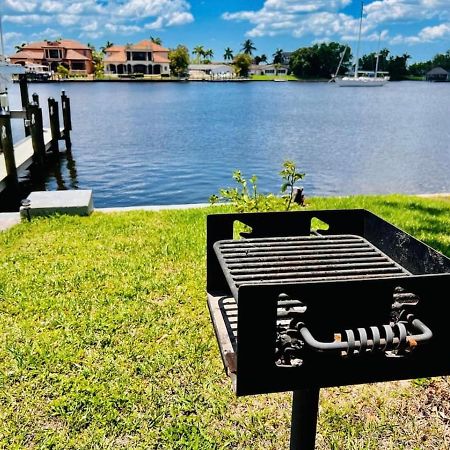 Cheerful Home With Two Bedrooms Cape Coral Bagian luar foto